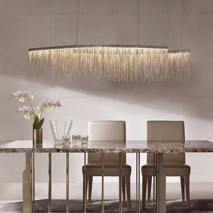 Lustre en chaîne longue à pampilles Helene Nordic