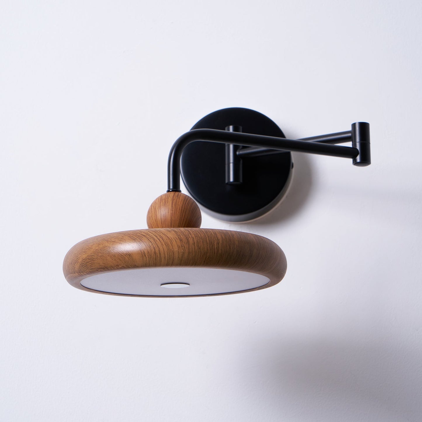 Élodie Karlin Wall Light Metal and Acrylic LED Lighting