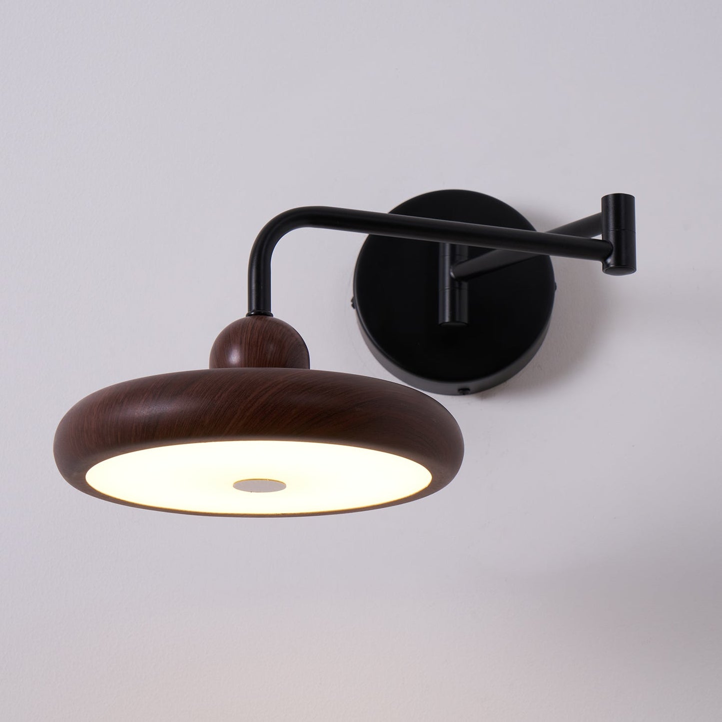 Élodie Karlin Wall Light Metal and Acrylic LED Lighting