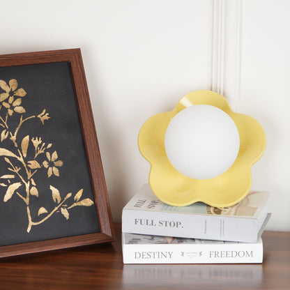 Amélie La Fleur Plug-In Wall Lamp – Whimsical Resin & Glass Decor Light