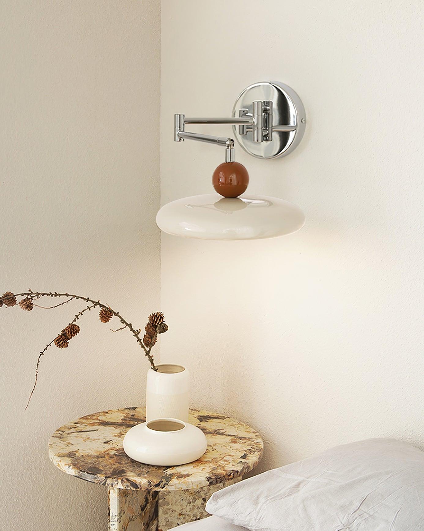 Applique Élise Loa avec Prise, Lampe Murale Moderne en Métal et Acrylique à LED