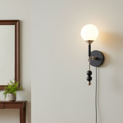 Applique murale Élodie Lolli avec globe en verre dépoli
