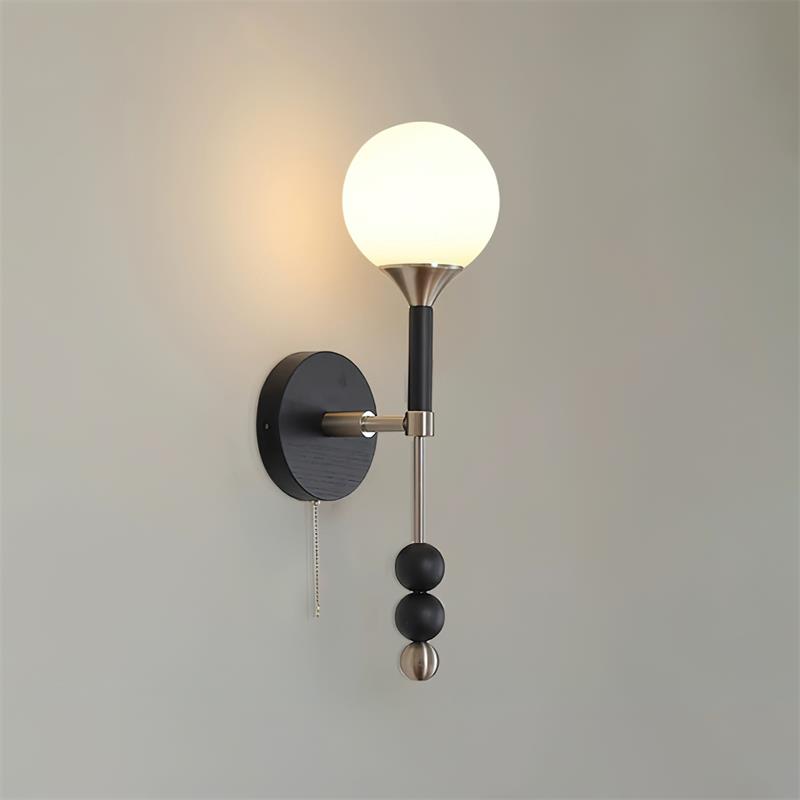 Applique murale Élodie Lolli avec globe en verre dépoli