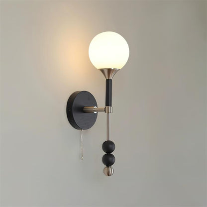 Applique murale Élodie Lolli avec globe en verre dépoli