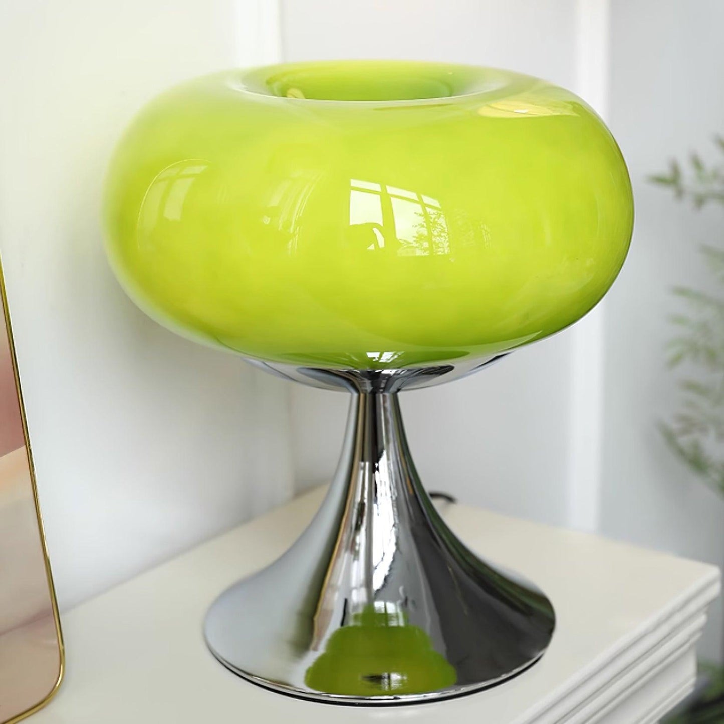 Lampe de table LED en verre Adèle Lollipop avec finition chromée