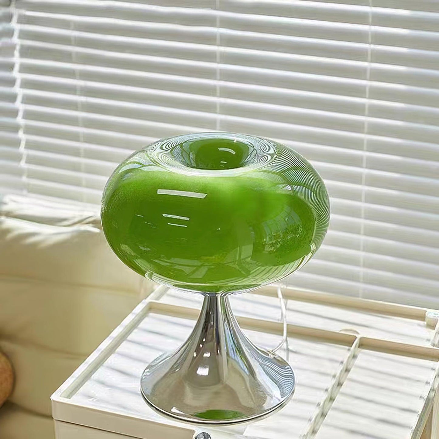 Lampe de table LED en verre Adèle Lollipop avec finition chromée