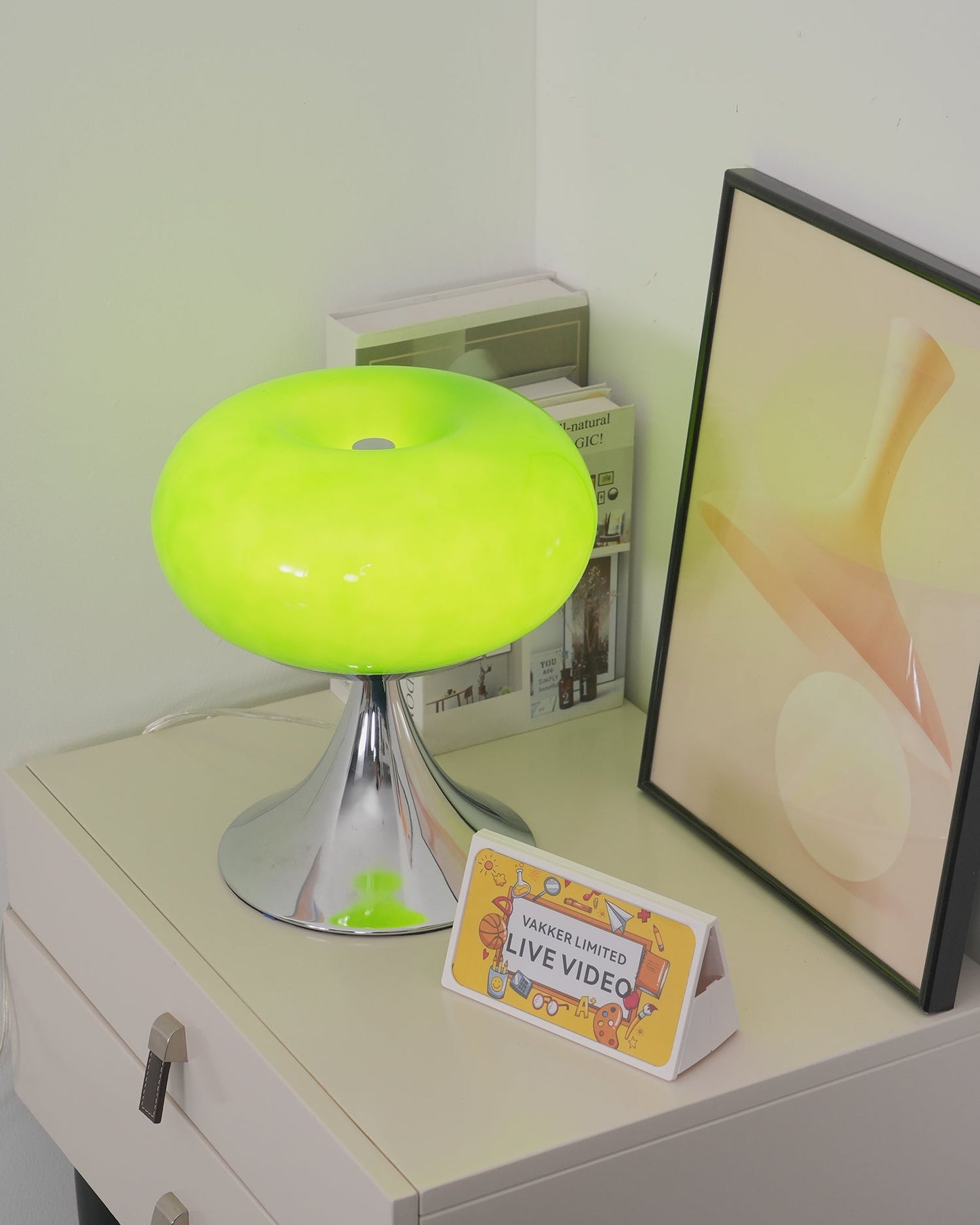 Lampe de table LED en verre Adèle Lollipop avec finition chromée