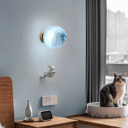 Amélie Man in the Moon Wall Lamp Glass Resin Gold Accent Light