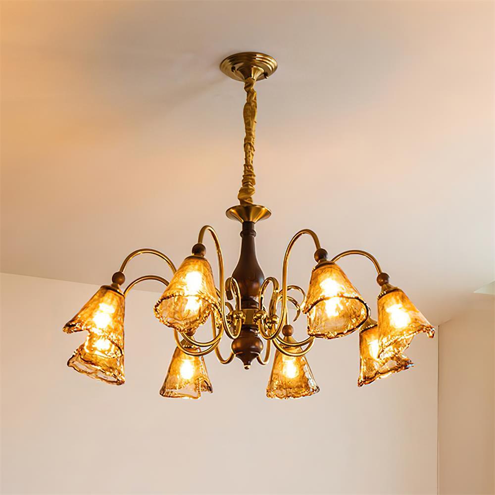Lustre Aurélie Petal, abat-jour en verre ambré avec bras en laiton courbés
