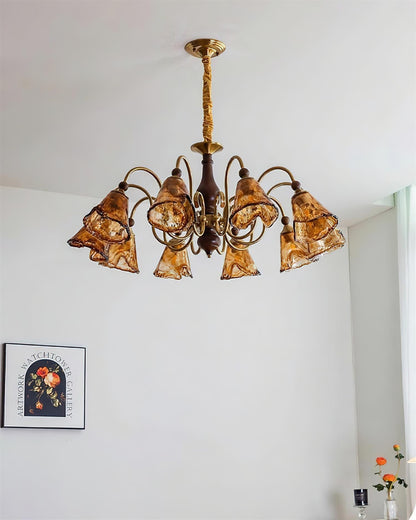 Lustre Aurélie Petal, abat-jour en verre ambré avec bras en laiton courbés