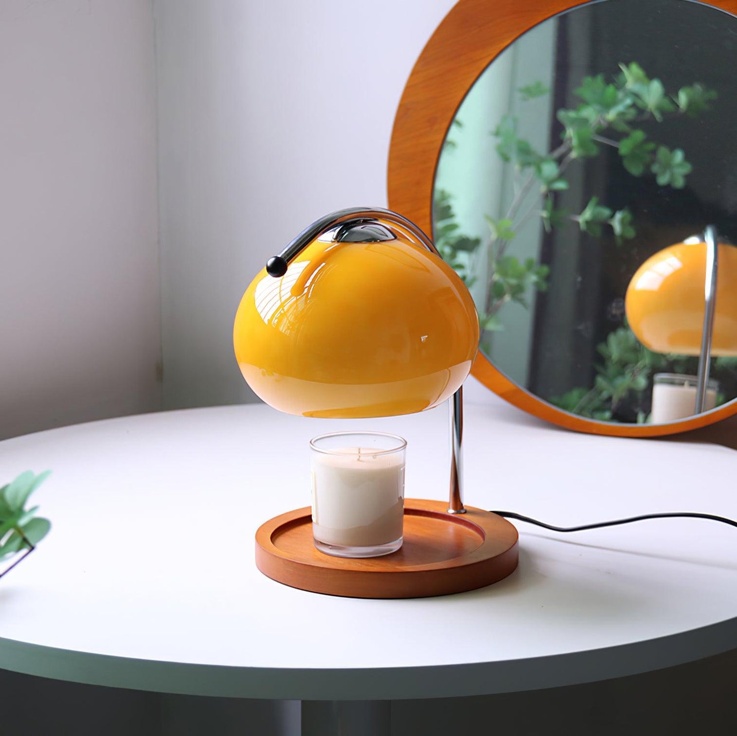 Élise Glass Candle Warmer Lamp with Wooden Base Design