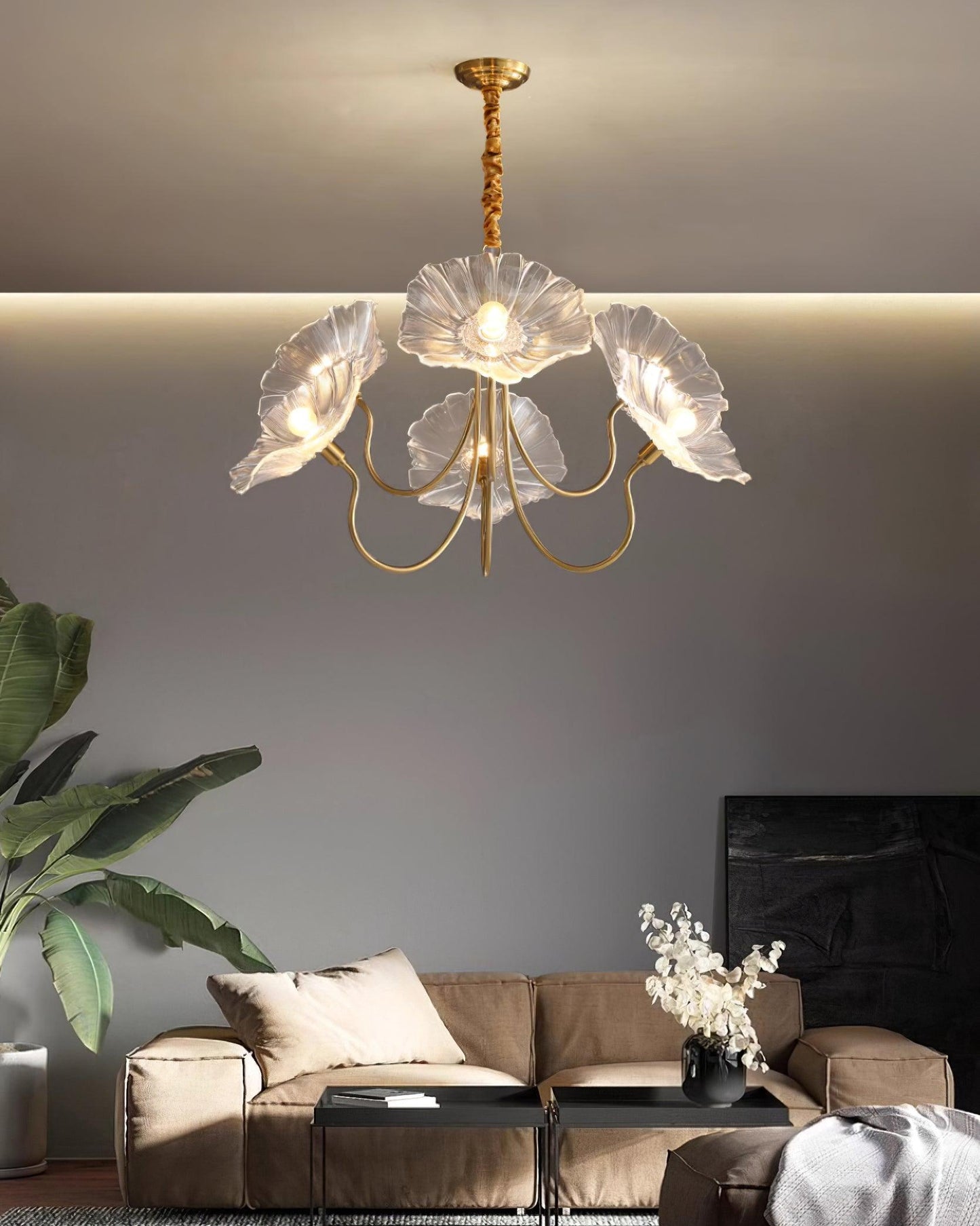 Ariane Leaf Chandelier