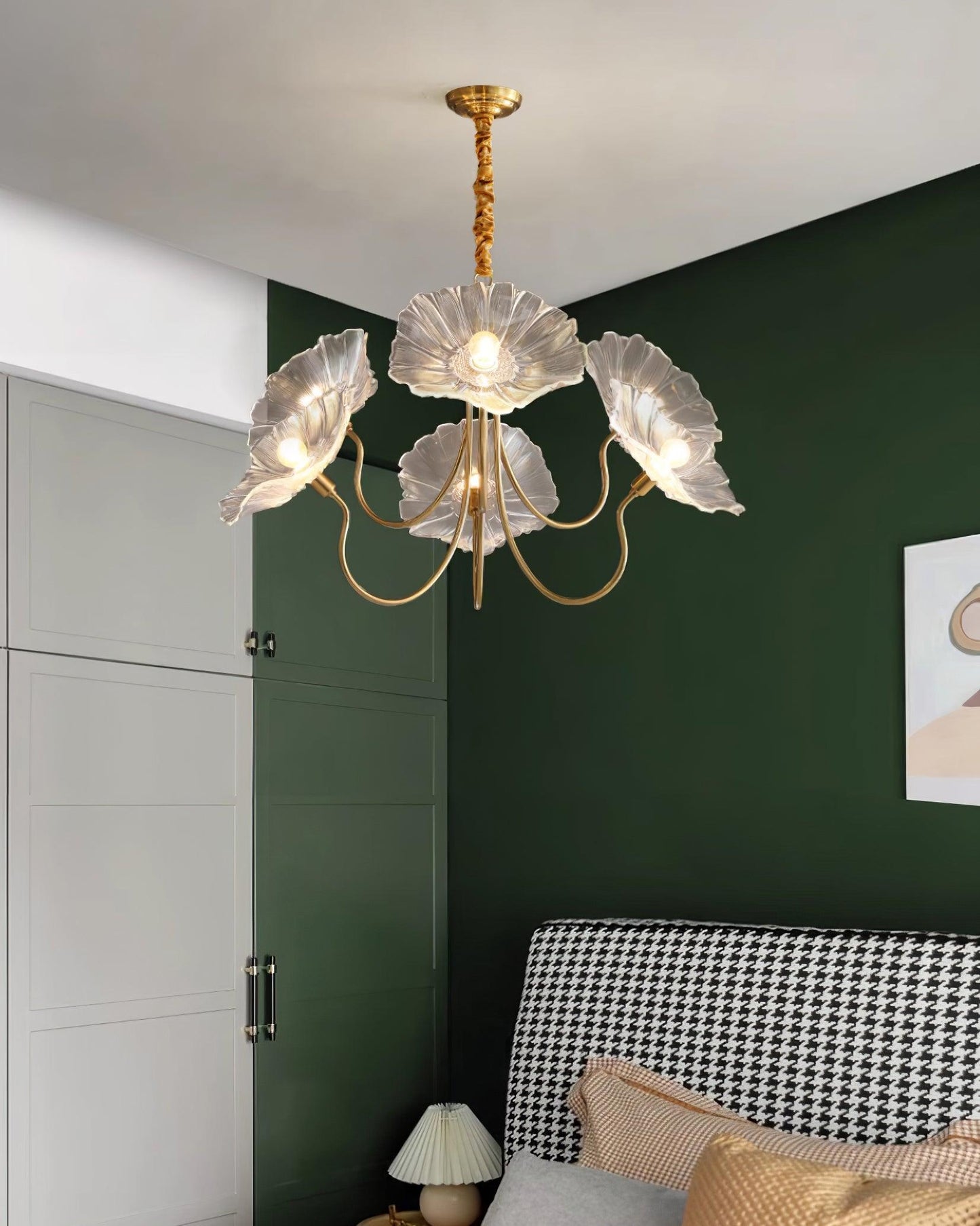 Ariane Leaf Chandelier