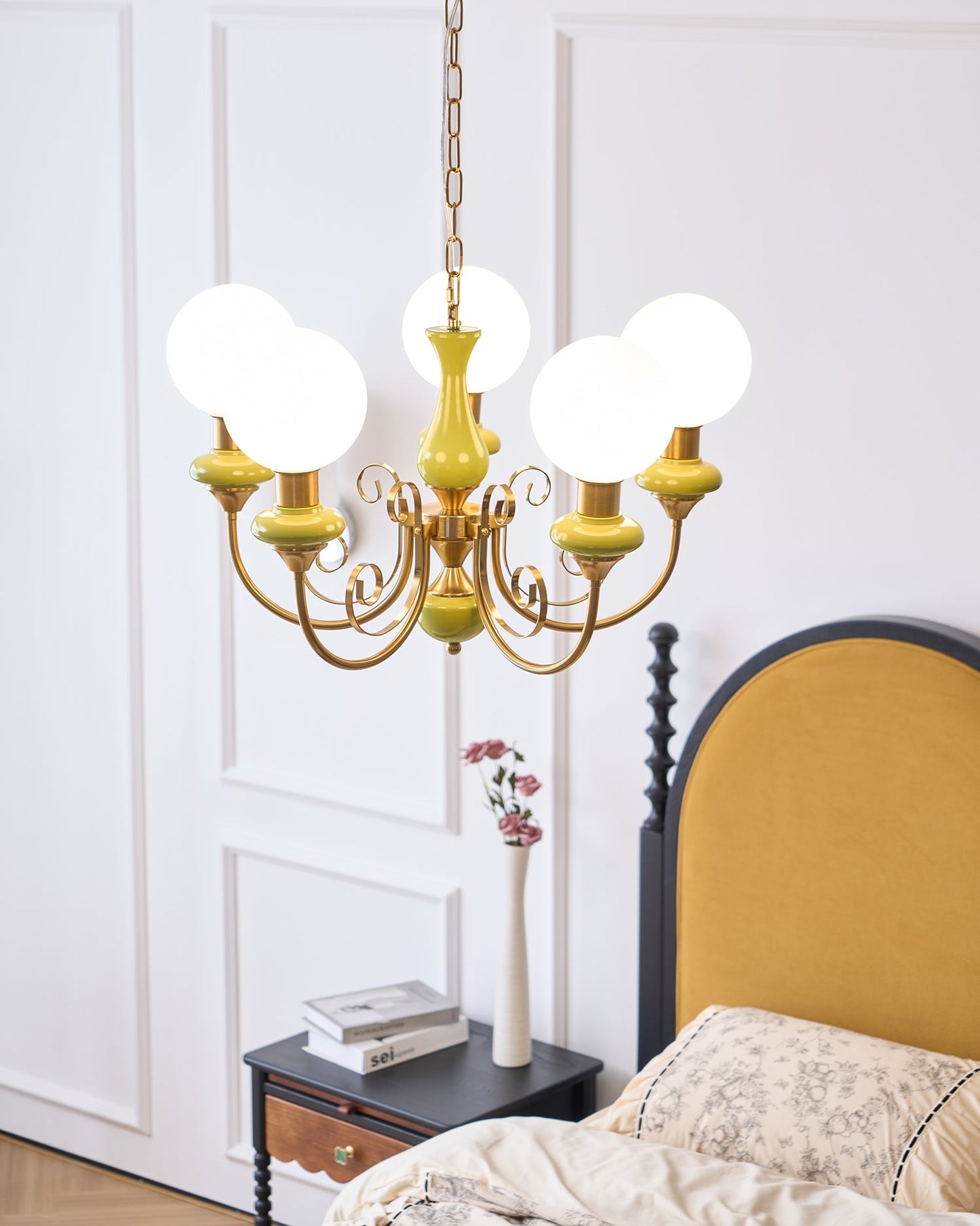 Isabelle Onyx Chandelier