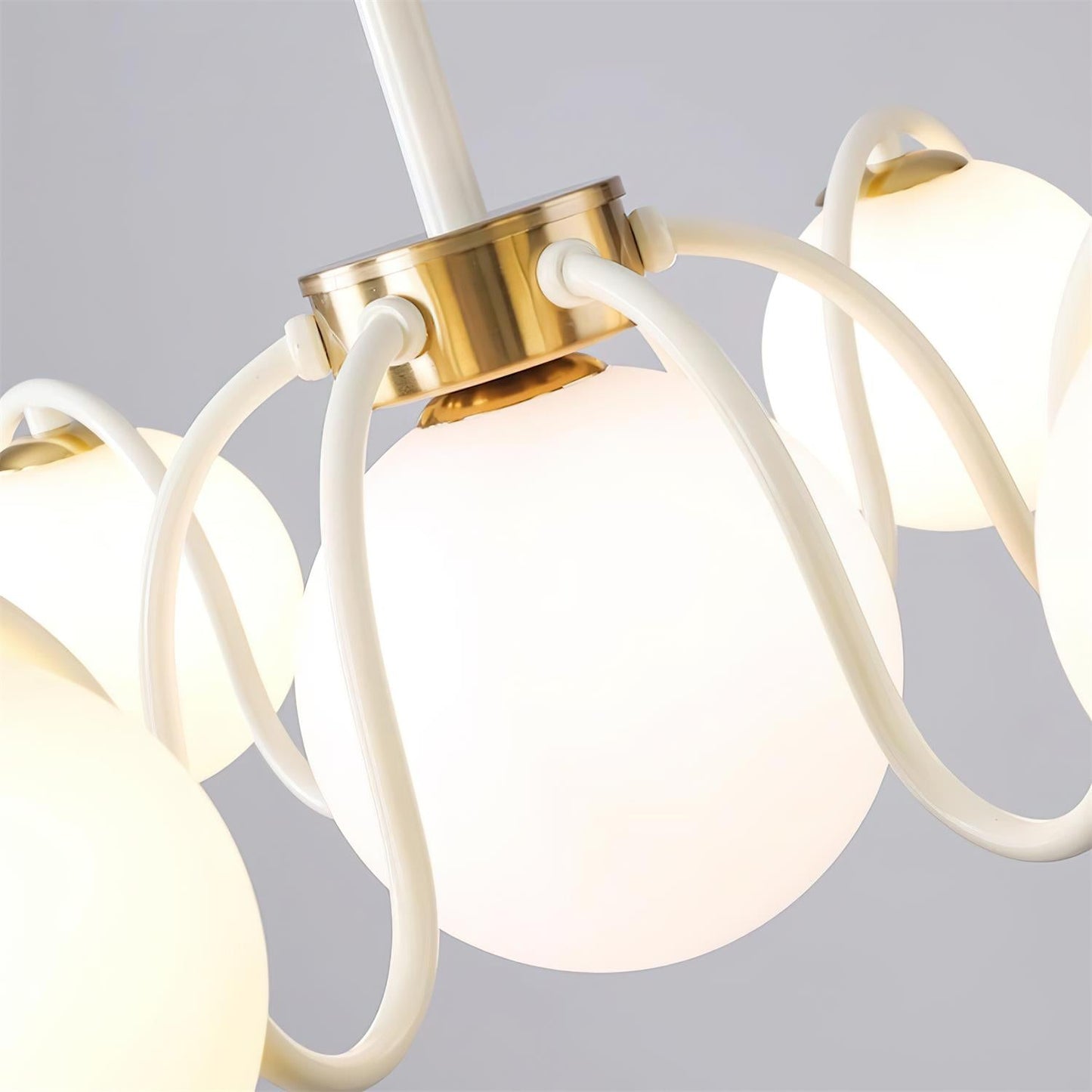 Amélie Petal Chandelier