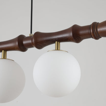 Lustre Céline en bois, poutre en bois sculpté avec globes en verre dépoli