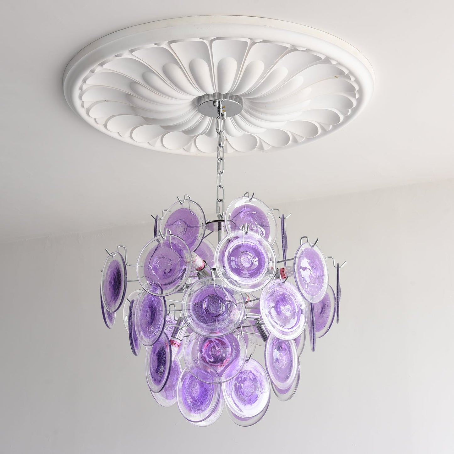 Lustre Sabine en verre, sphère à disques soufflés à la main avec cadre en métal