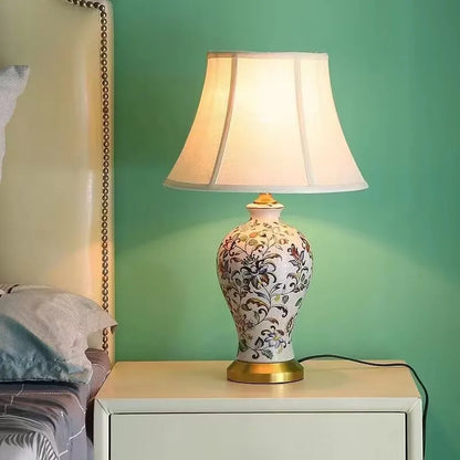 American Retro Ceramic LED Floor Lamp with Decorative Printed Finish
