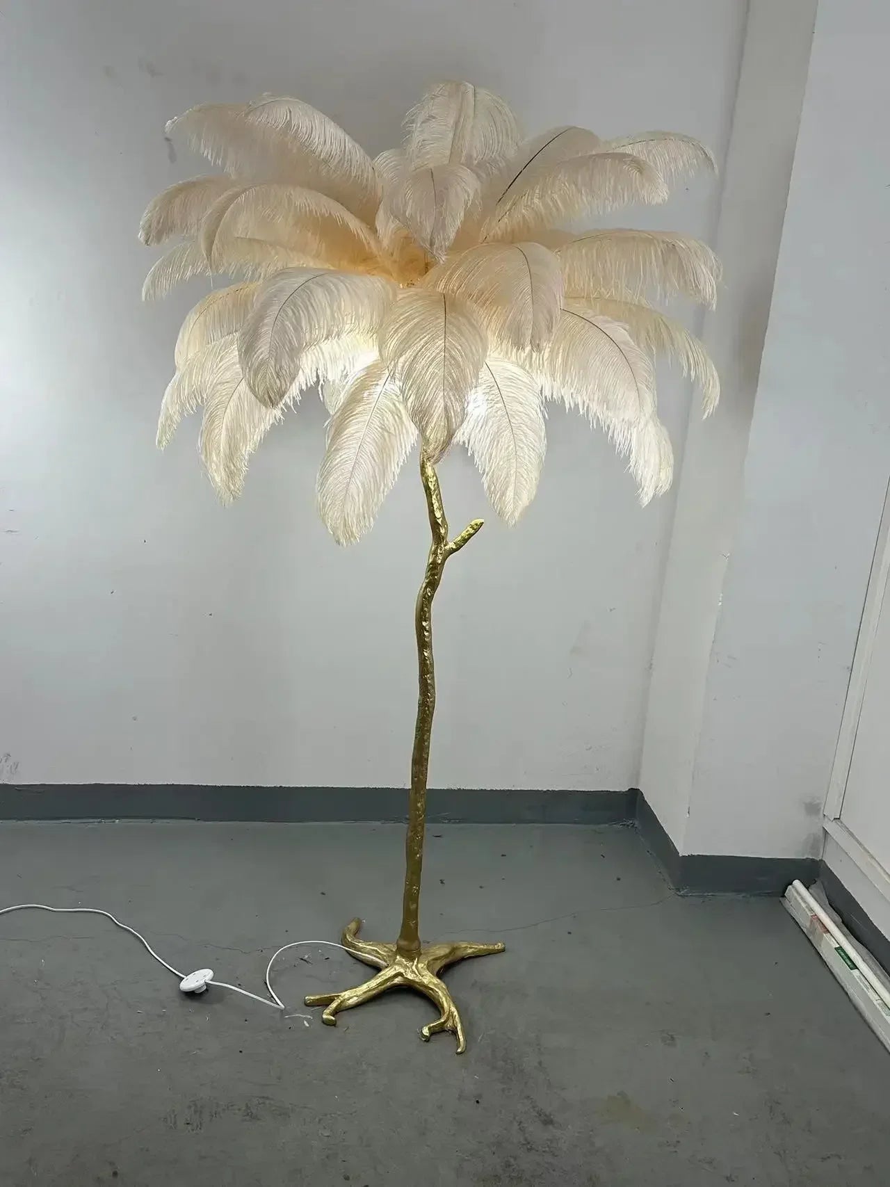 Camille Modern White Pink Feather Floor Lamp Romantic Foyer Decor Light