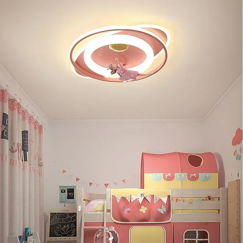 Plafonnier LED Amélie Fusée Astronaute Dimmable pour Chambre d'Enfant