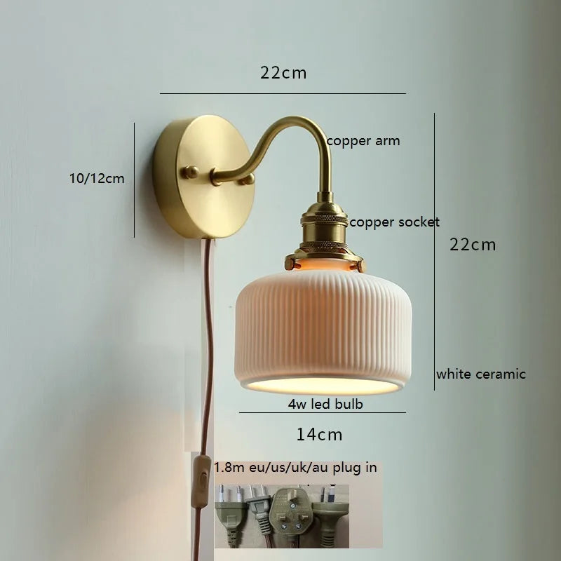 Émilie Rotating Glass Wall Lamp Pull Chain