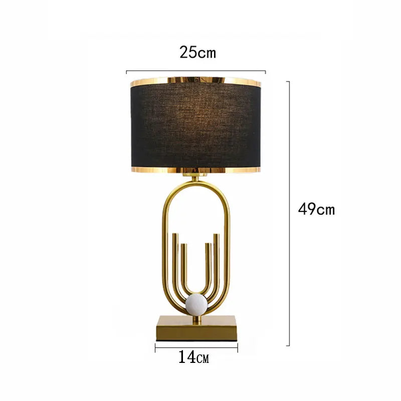 Lampe de table géométrique moderne dorée Orléans