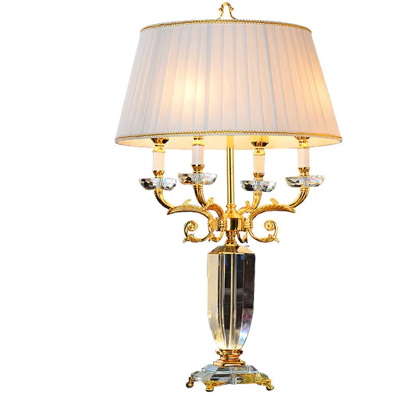 Lampe de table LED de luxe en cristal avec abat-jour en tissu pour chambre à coucher et salon