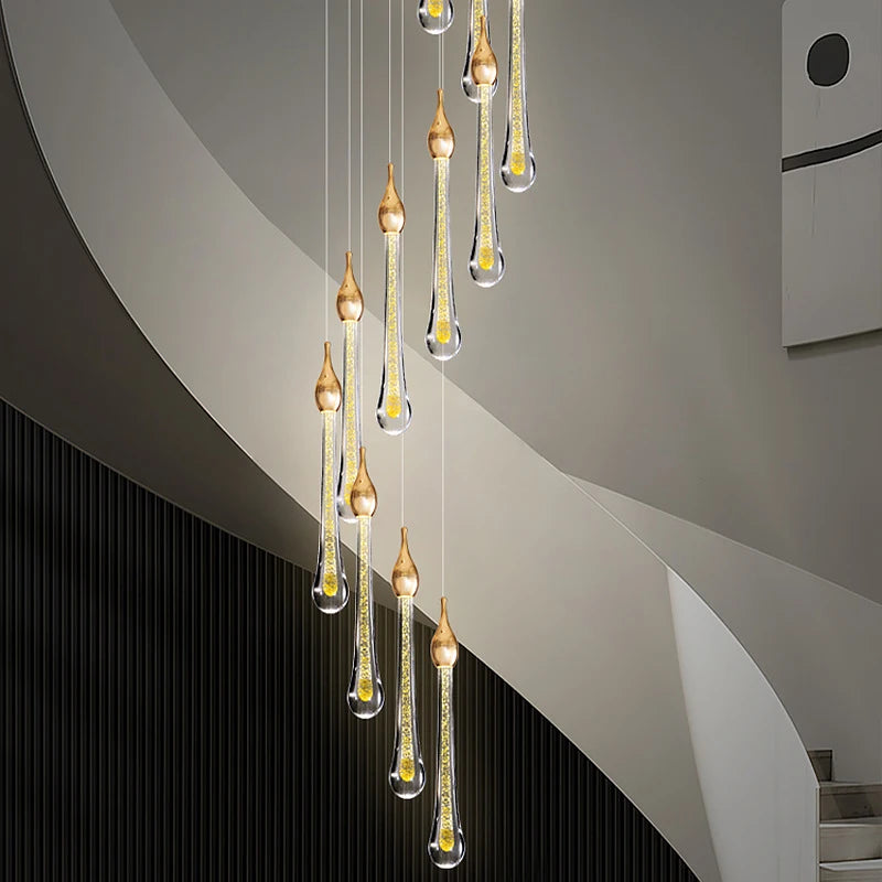 Lustre Geneviève en cristal rotatif et LED pour escalier