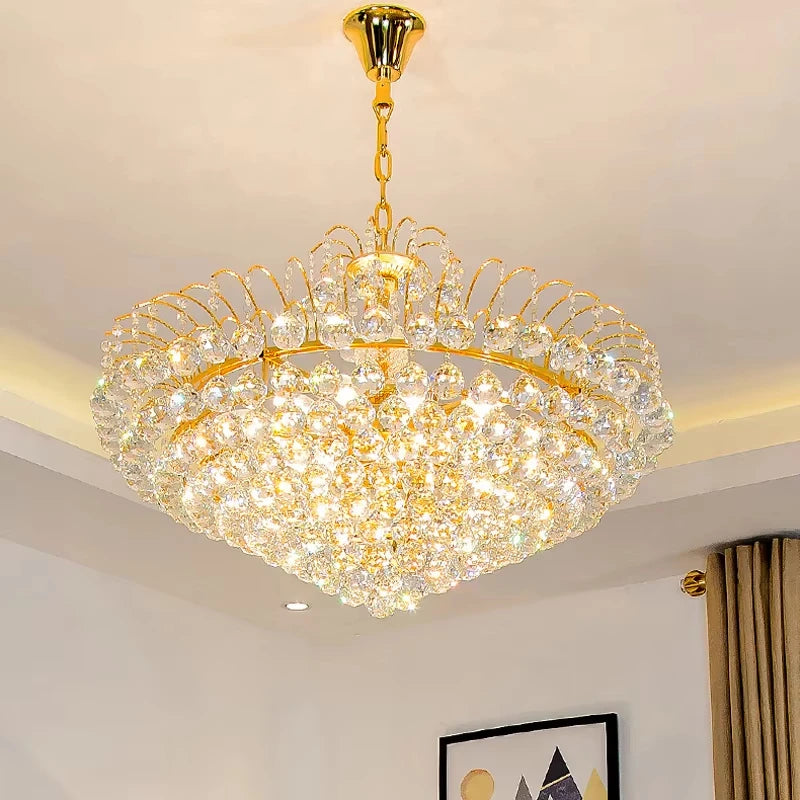 Lustre Célestine en cristal doré pour intérieurs modernes