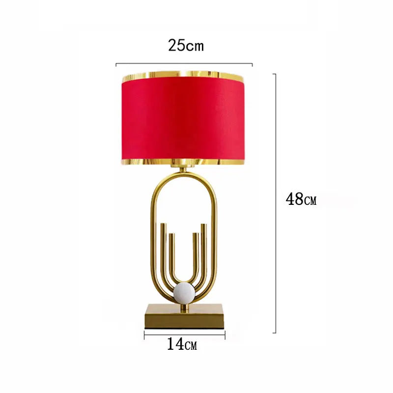 Lampe de table géométrique moderne dorée Orléans