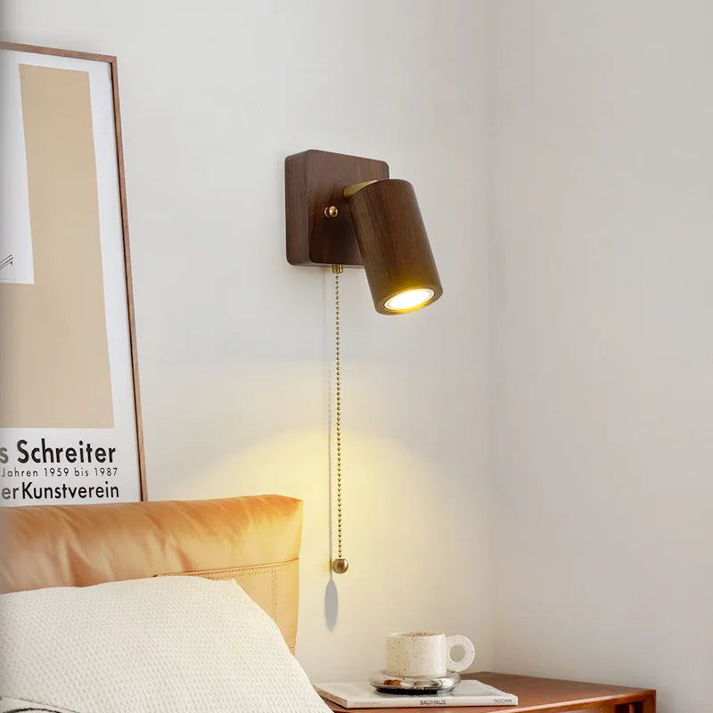 Applique murale à spot LED réglable en noyer Camille