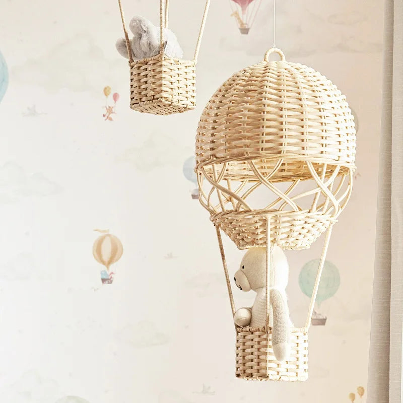 Décoration Suspendue Montgolfière en Rotin ÉLISE pour Enfants
