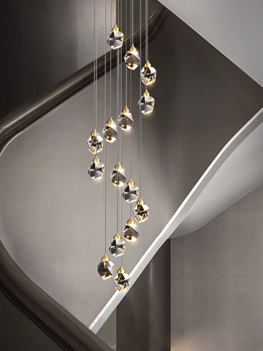 Lustre d'escalier en cristal Lucienne Nordic pour intérieurs de loft et de villa