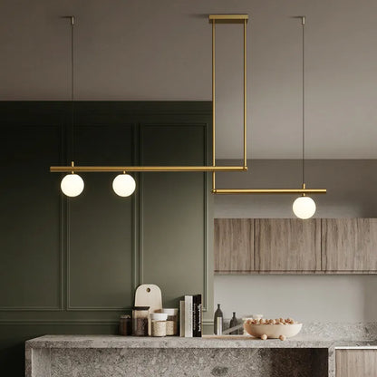 Manon Lustre linéaire minimaliste