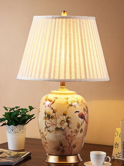 Grande lampe de table LED en céramique pour la décoration du salon et de la chambre