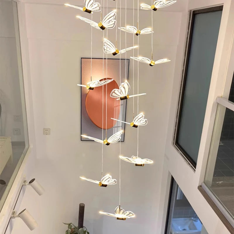 Suspension Camille moderne blanche en acrylique pour salle à manger