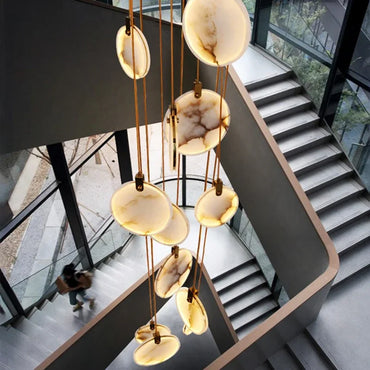 Suspension LED Amélie multi-têtes moderne pour escalier