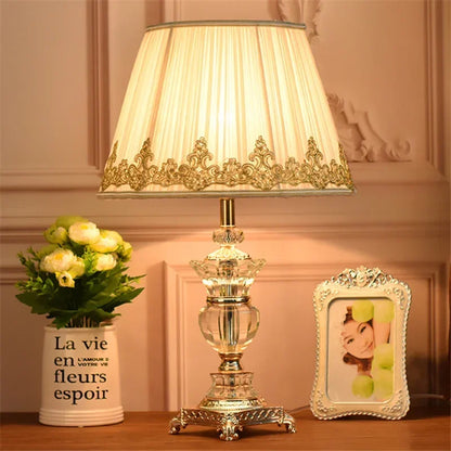 Lampe de table LED en cristal, style rétro, pour chambre à coucher et salon