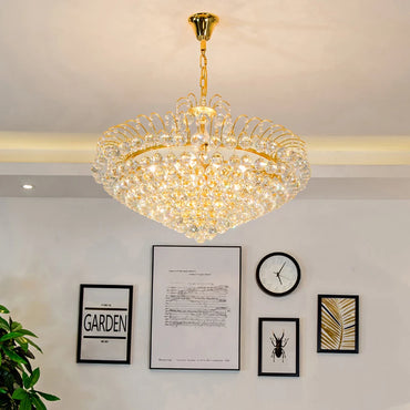 Lustre Célestine en cristal doré pour intérieurs modernes