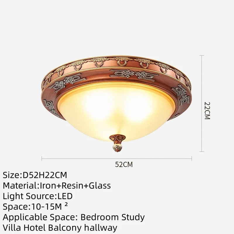 Lustre européen de luxe rétro en fer avec verre dépoli