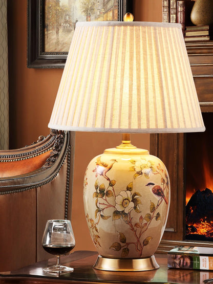 Grande lampe de table LED en céramique pour la décoration du salon et de la chambre