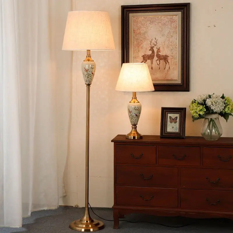 Élise European Retro Flower Ceramic LED Floor Lamp