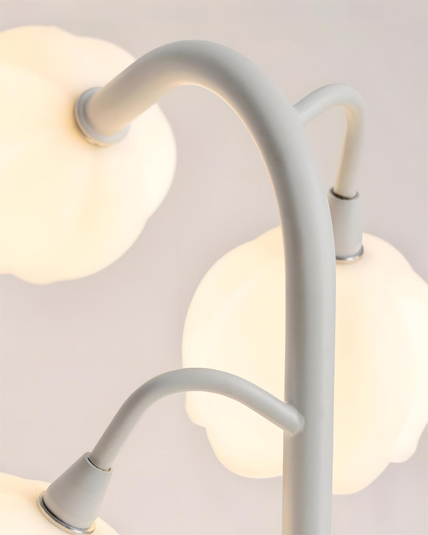 Élodie Orchid Blossom Table Lamp with Artistic Floral Design
