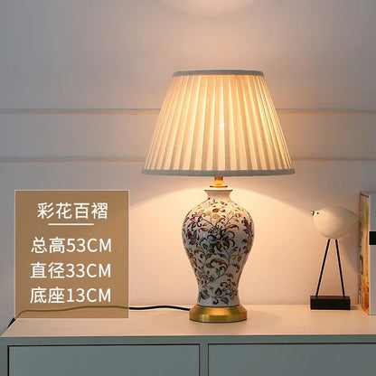 Lampadaire LED en céramique peinte rétro avec abat-jour en tissu plissé