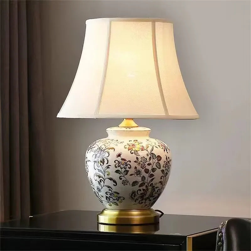 American Retro Ceramic LED Floor Lamp with Decorative Printed Finish