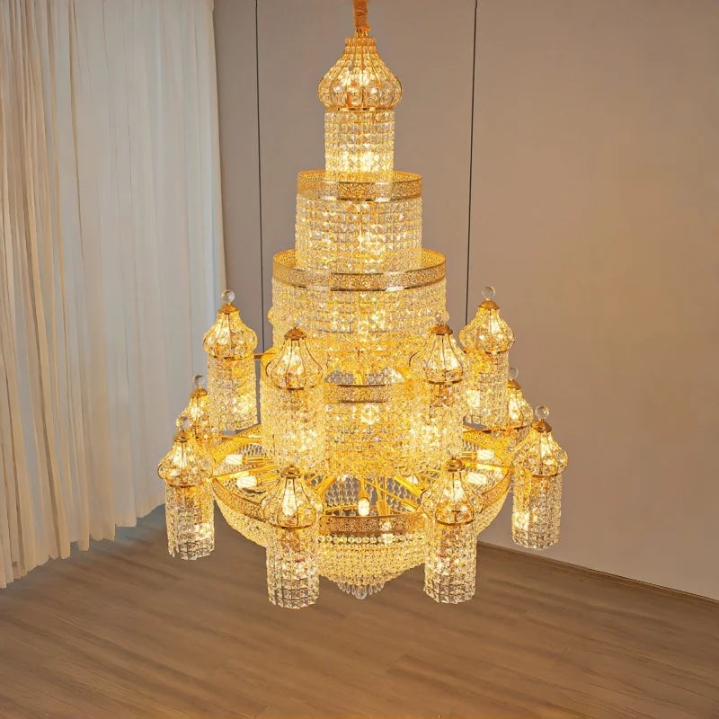 Lustre en cristal Isabelle Palace, luminaire de luxe pour escalier en duplex