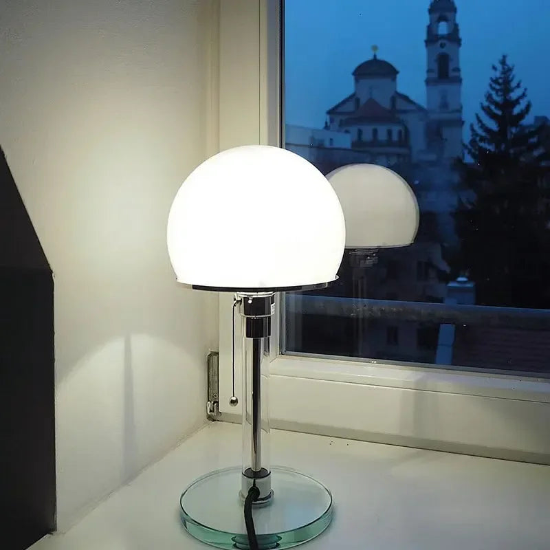 Lampe de table à LED en verre Amélie Bauhaus Glow