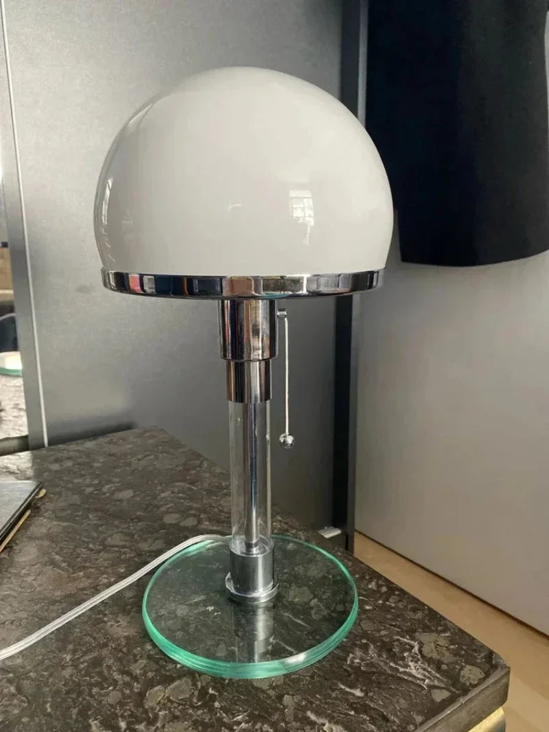 Lampe de table à LED en verre Amélie Bauhaus Glow