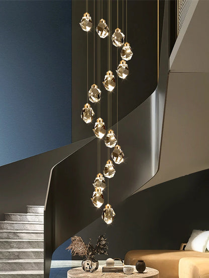 Lustre d'escalier en cristal Lucienne Nordic pour intérieurs de loft et de villa