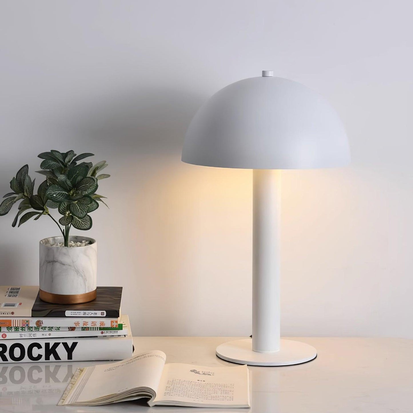 Céleste Mushroom Table Lamp with Sculptural Metal Design